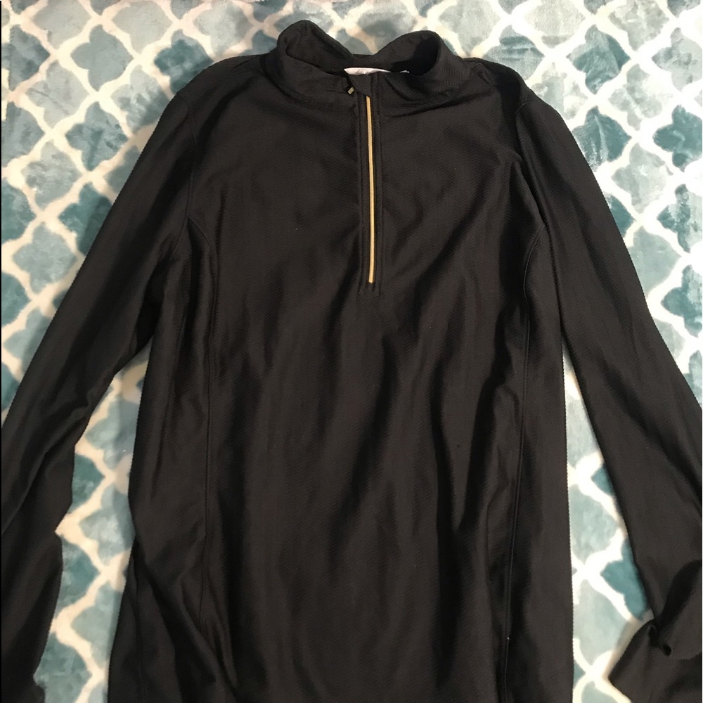 Black quarter zip